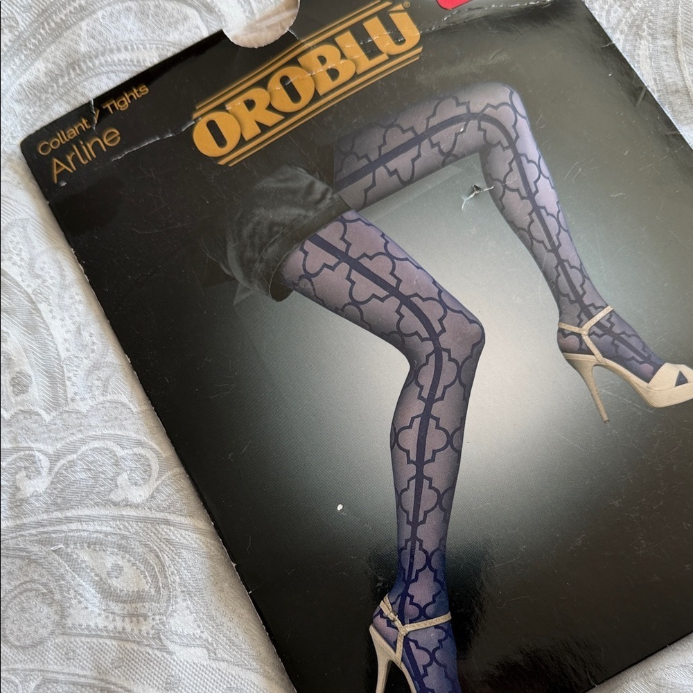 Oroblu Aline Tights with Geometric Design in cream safari
